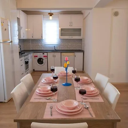 Bahar Guelue וילה פאטהיה